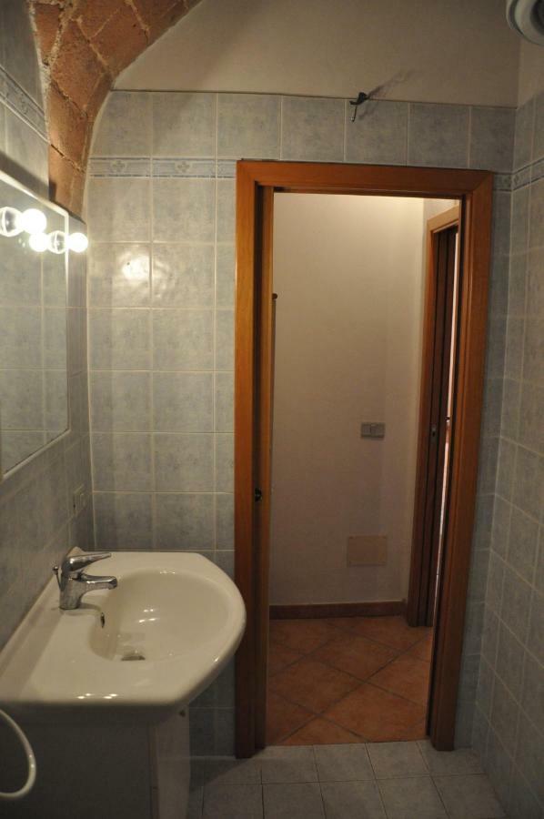 Monolocale Con Piscina S.Martino Apartment ริปาร์เบลลา ภายนอก รูปภาพ
