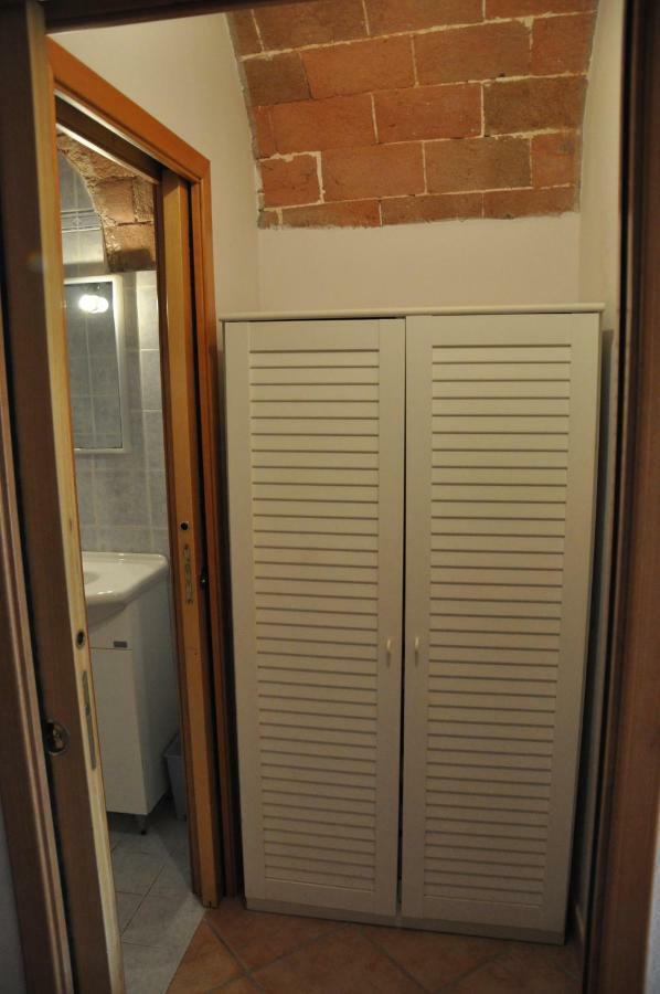 Monolocale Con Piscina S.Martino Apartment ริปาร์เบลลา ภายนอก รูปภาพ