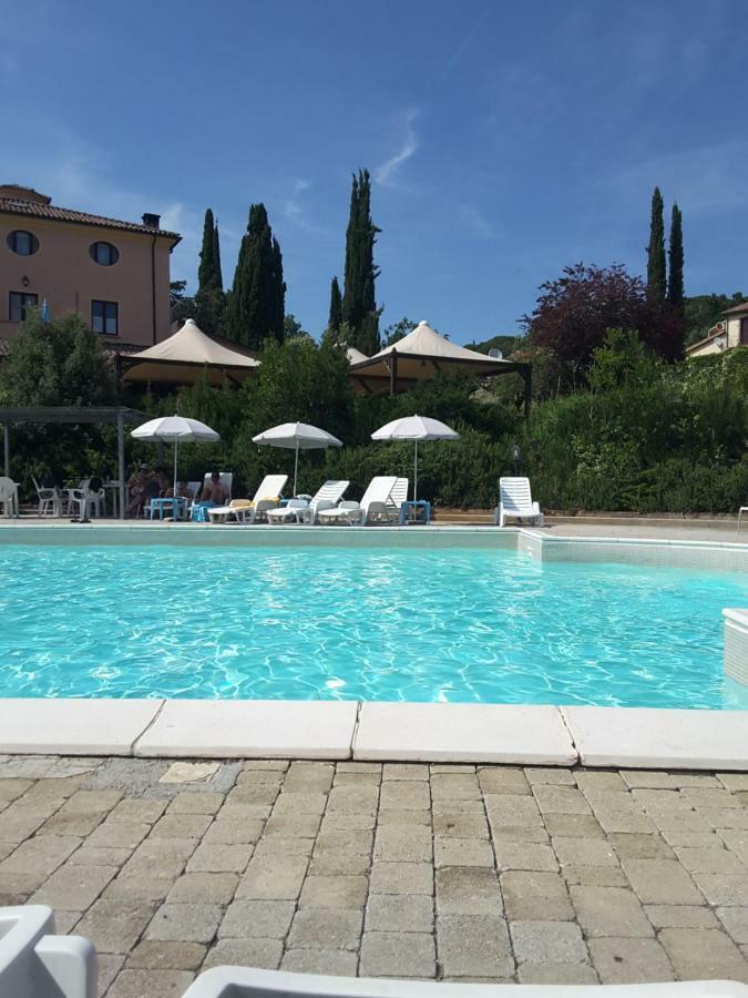 Monolocale Con Piscina S.Martino Apartment ริปาร์เบลลา ภายนอก รูปภาพ